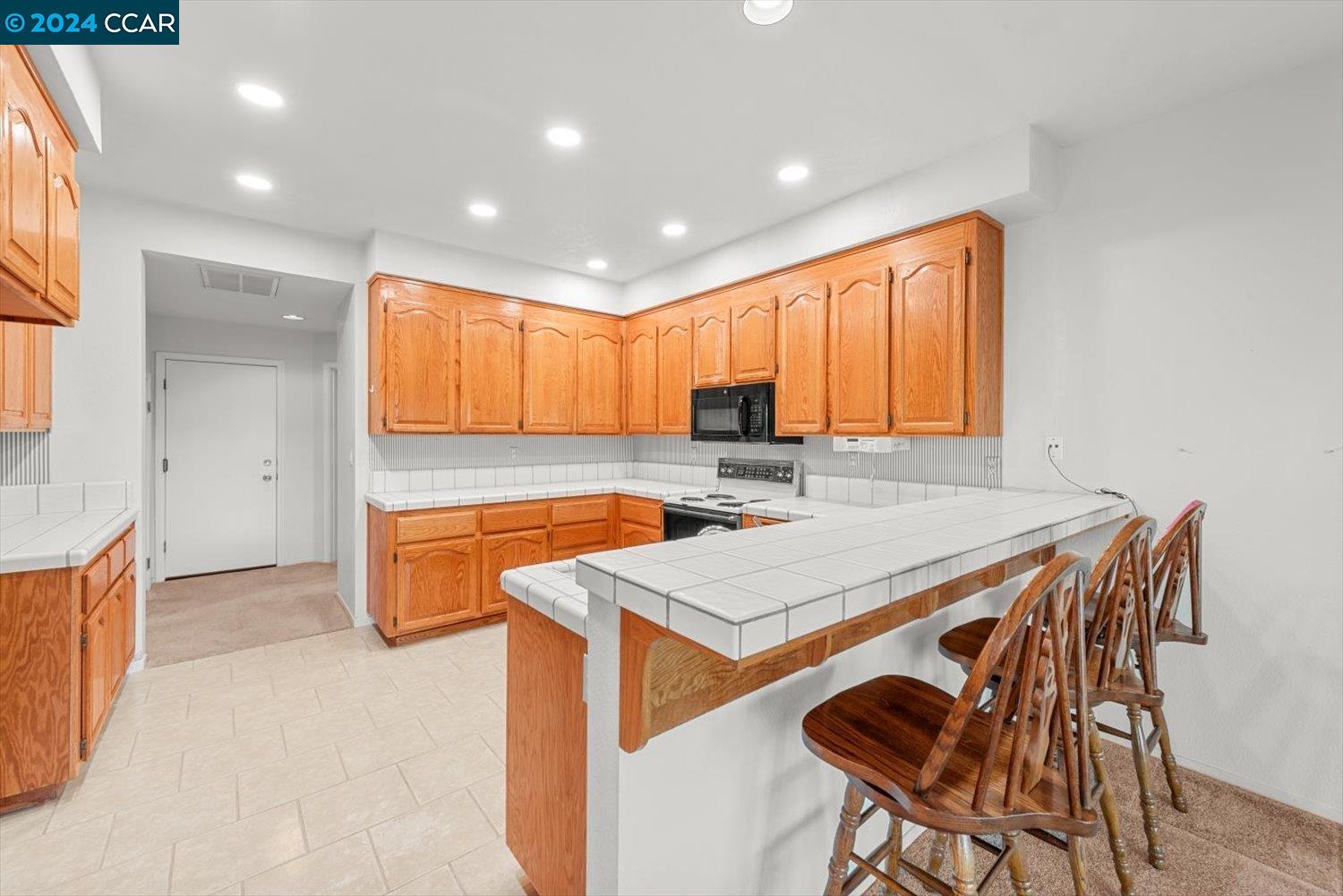 1762 Indian Wells Way