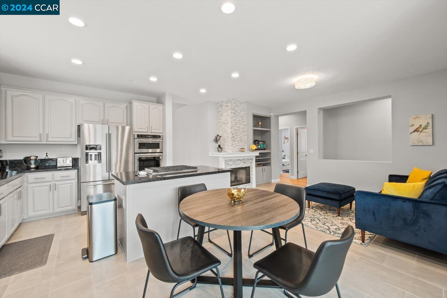 6022 Golden Eagle Way