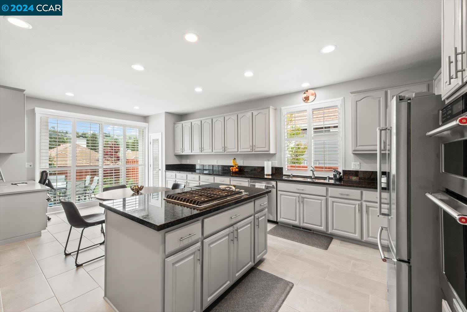 6022 Golden Eagle Way