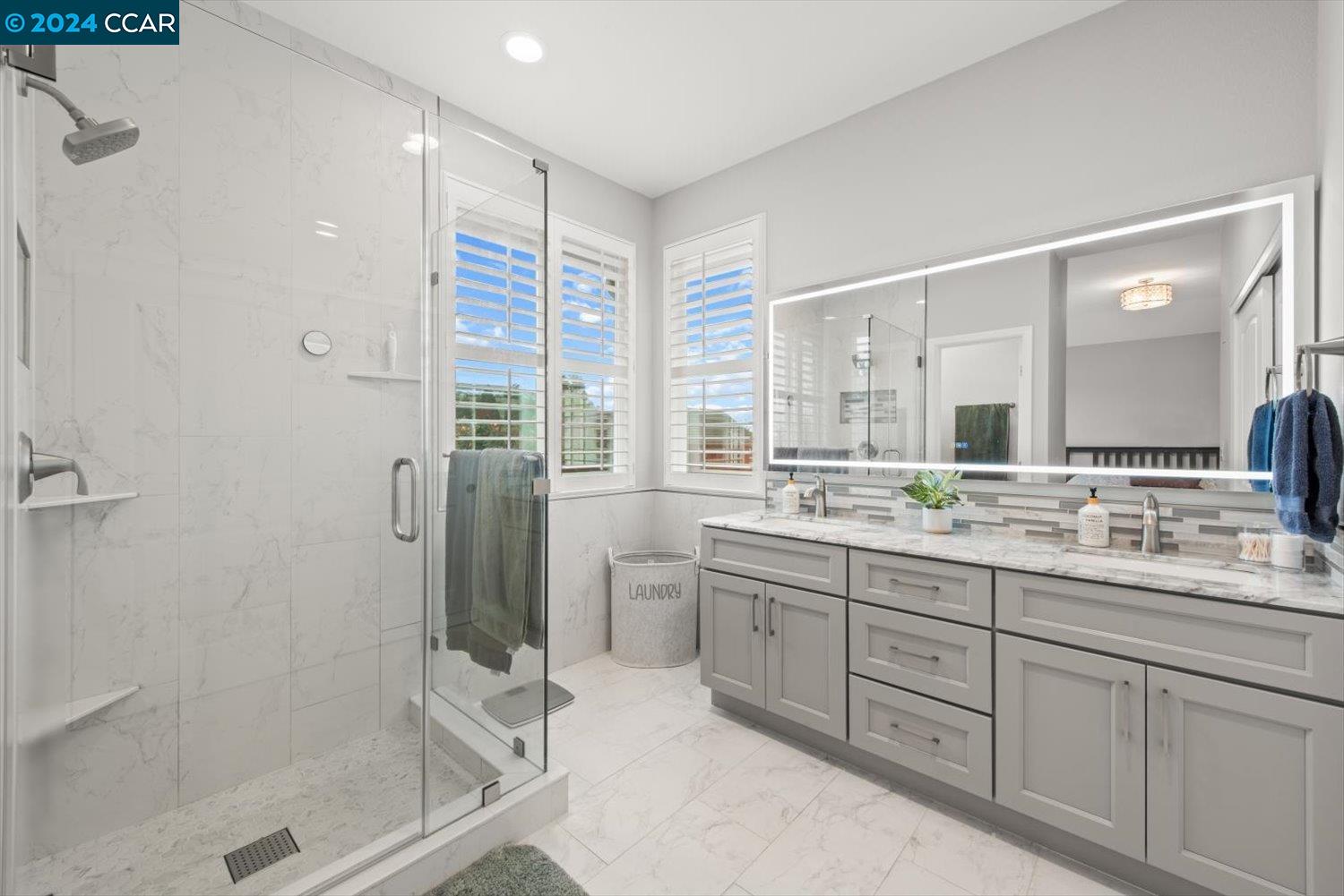 6022 Golden Eagle Way