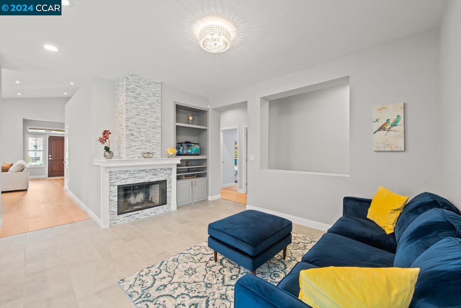 6022 Golden Eagle Way