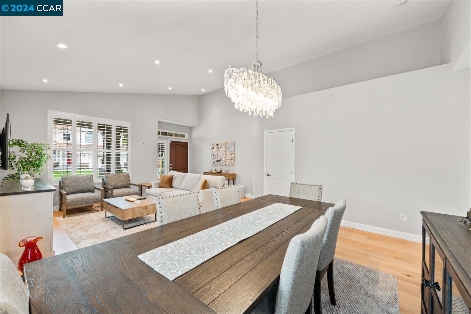 6022 Golden Eagle Way