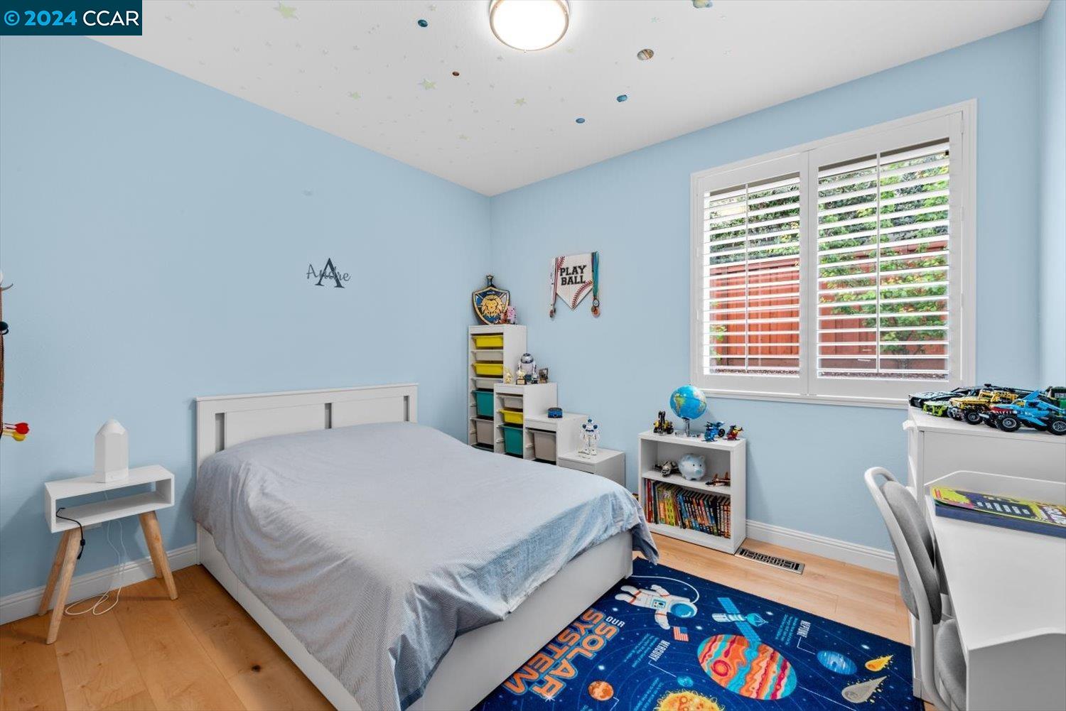 6022 Golden Eagle Way