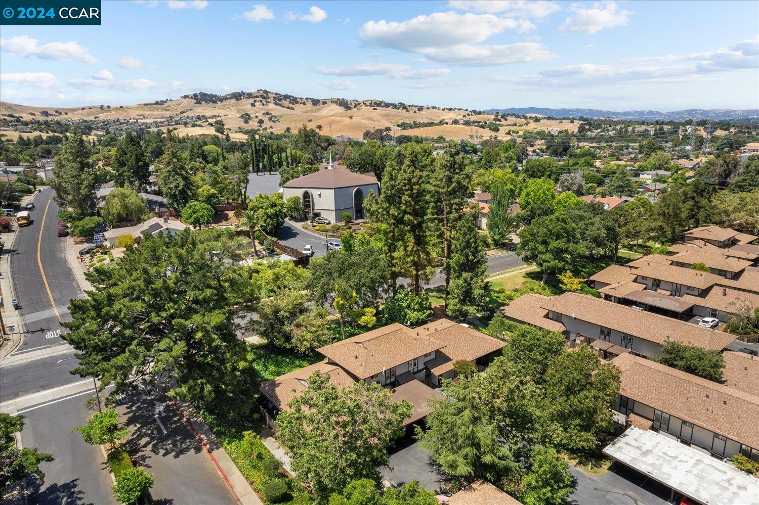 5458 Roundtree Dr # B