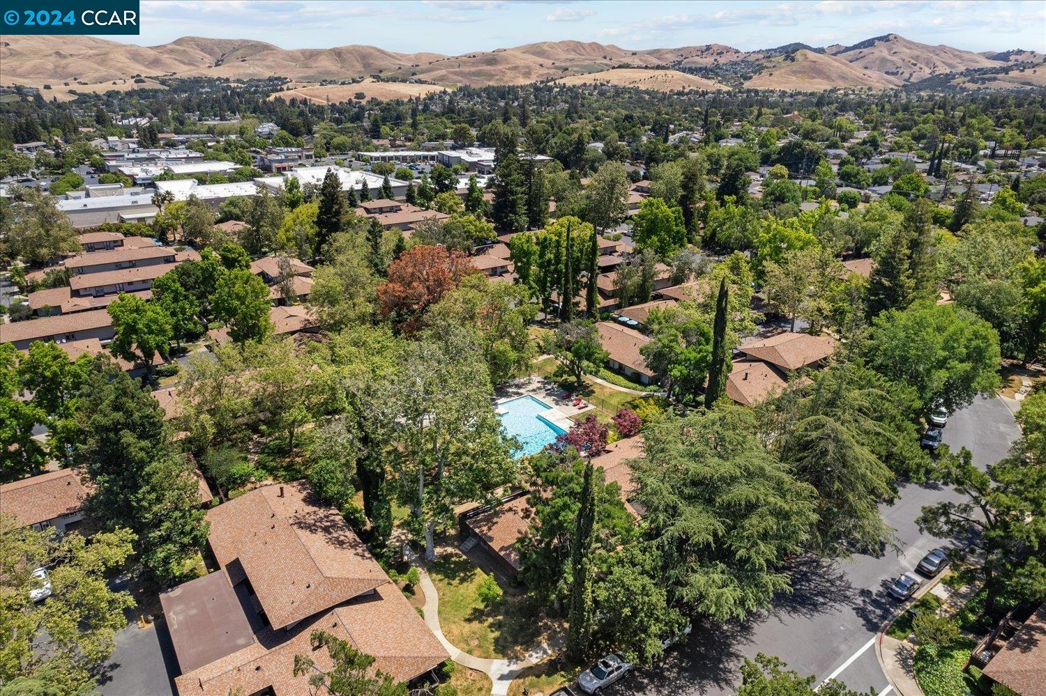 5458 Roundtree Dr # B