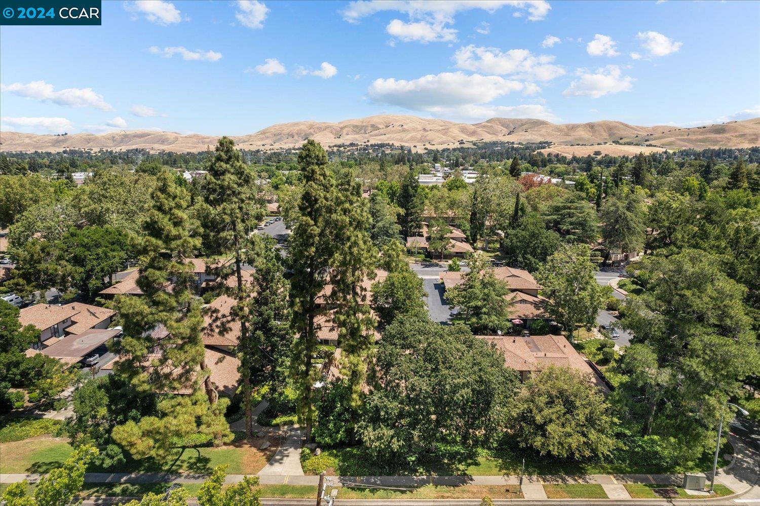 5458 Roundtree Dr # B