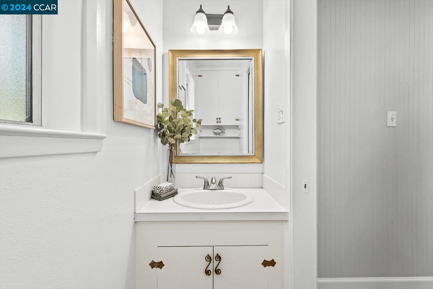 5458 Roundtree Dr # B