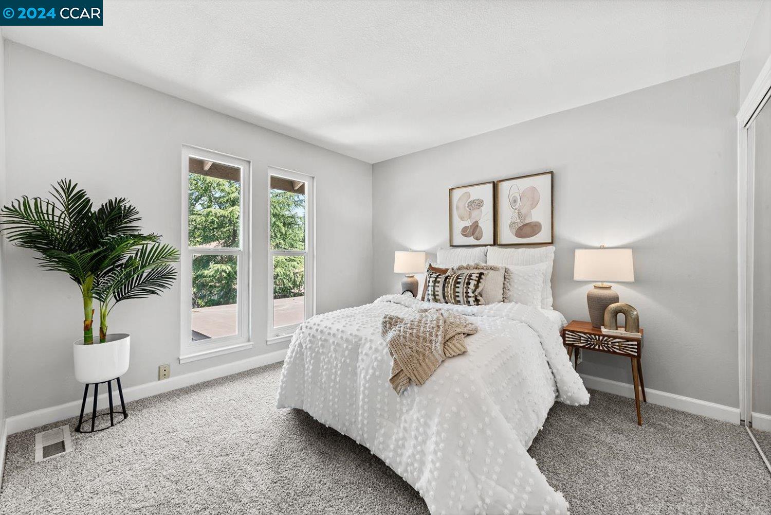 5458 Roundtree Dr # B