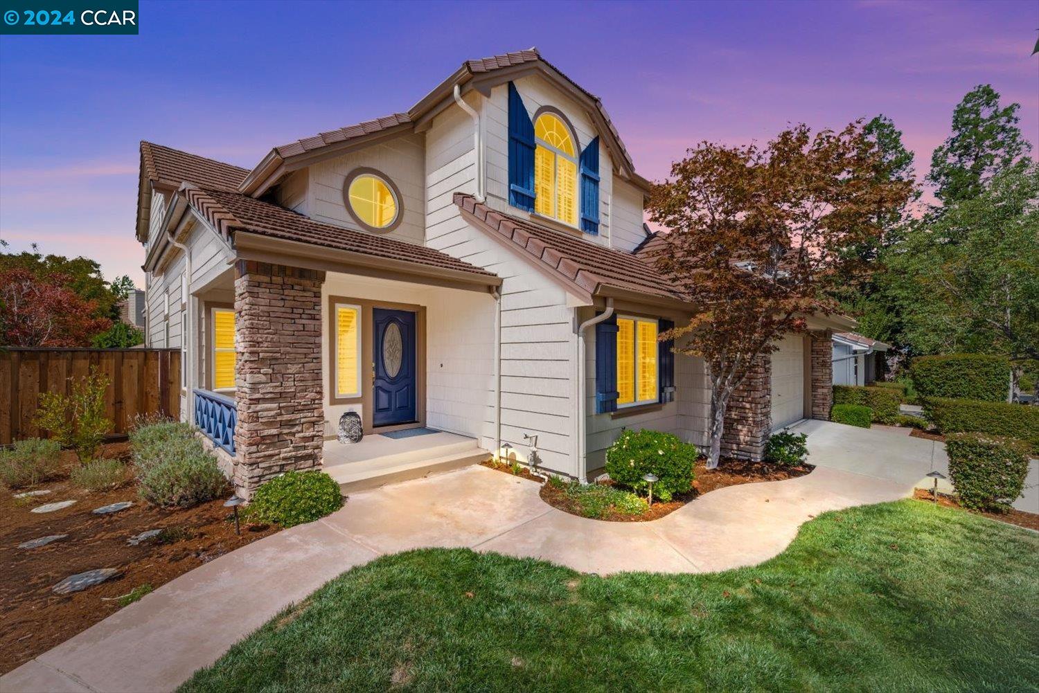 3090 Windmill Canyon Dr