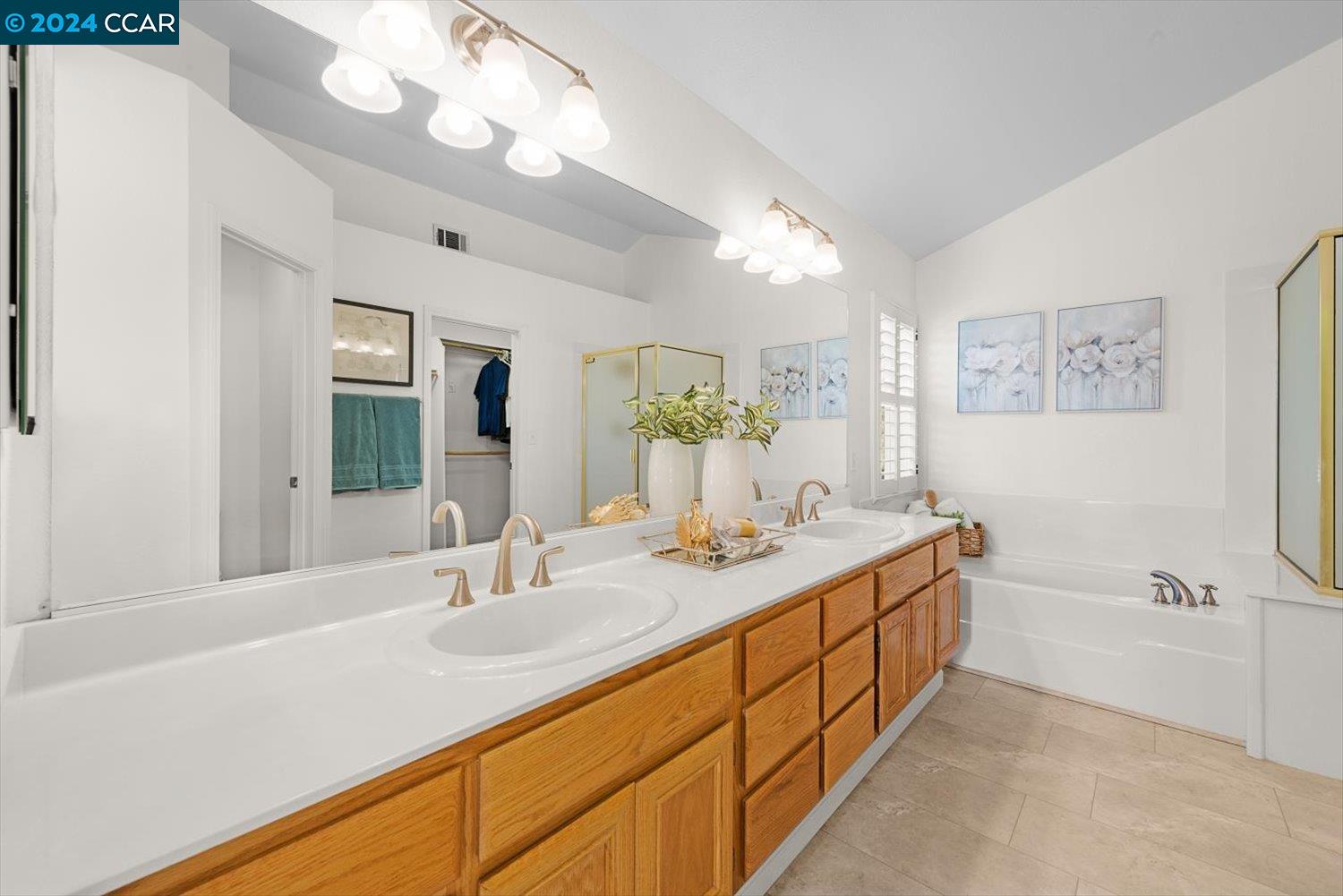 3090 Windmill Canyon Dr