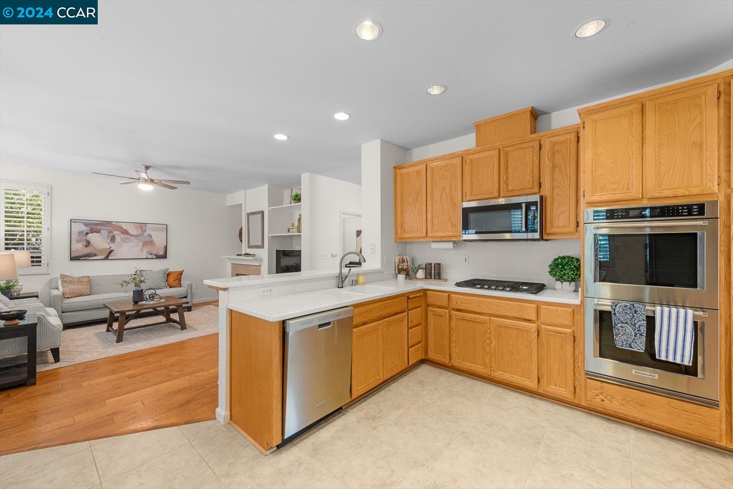 3090 Windmill Canyon Dr