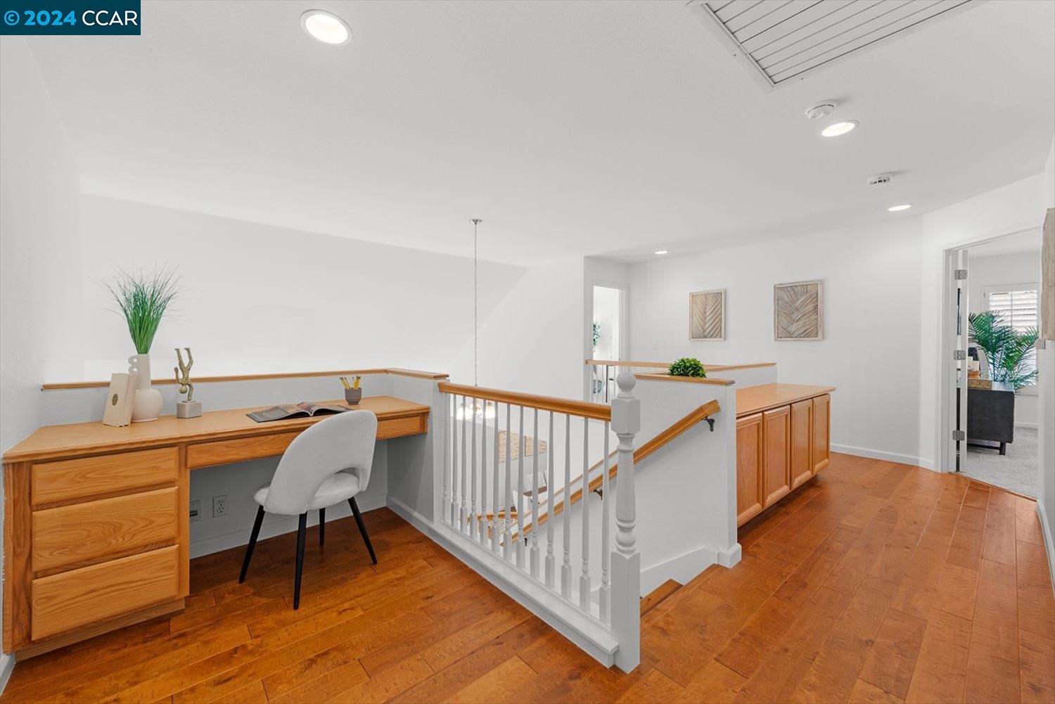 3090 Windmill Canyon Dr