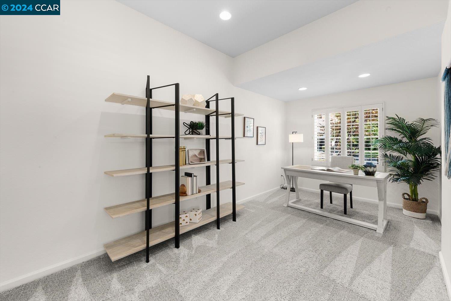 3090 Windmill Canyon Dr