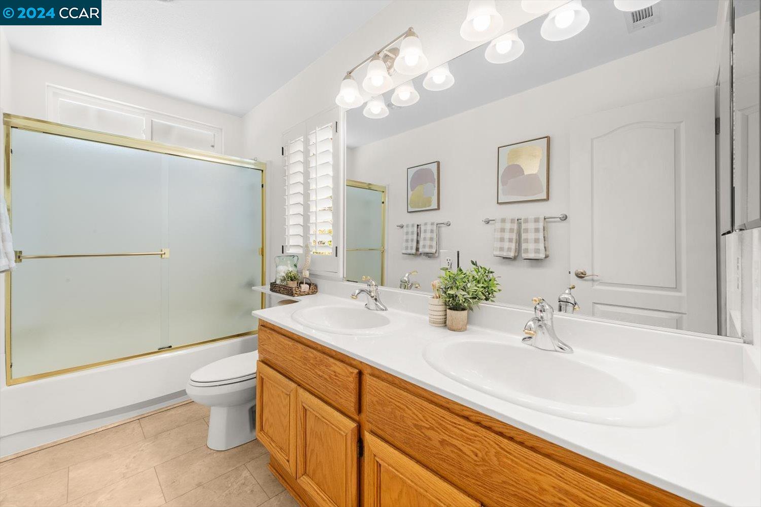 3090 Windmill Canyon Dr