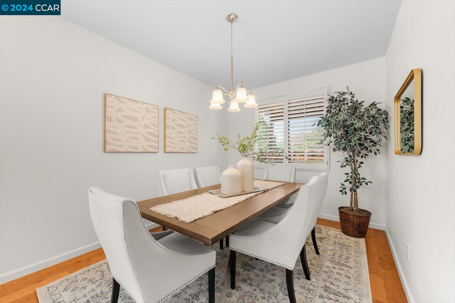 3090 Windmill Canyon Dr