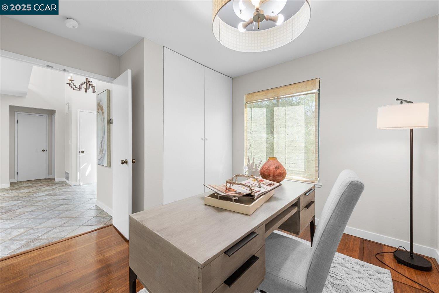 3118 Hambletonian Ln