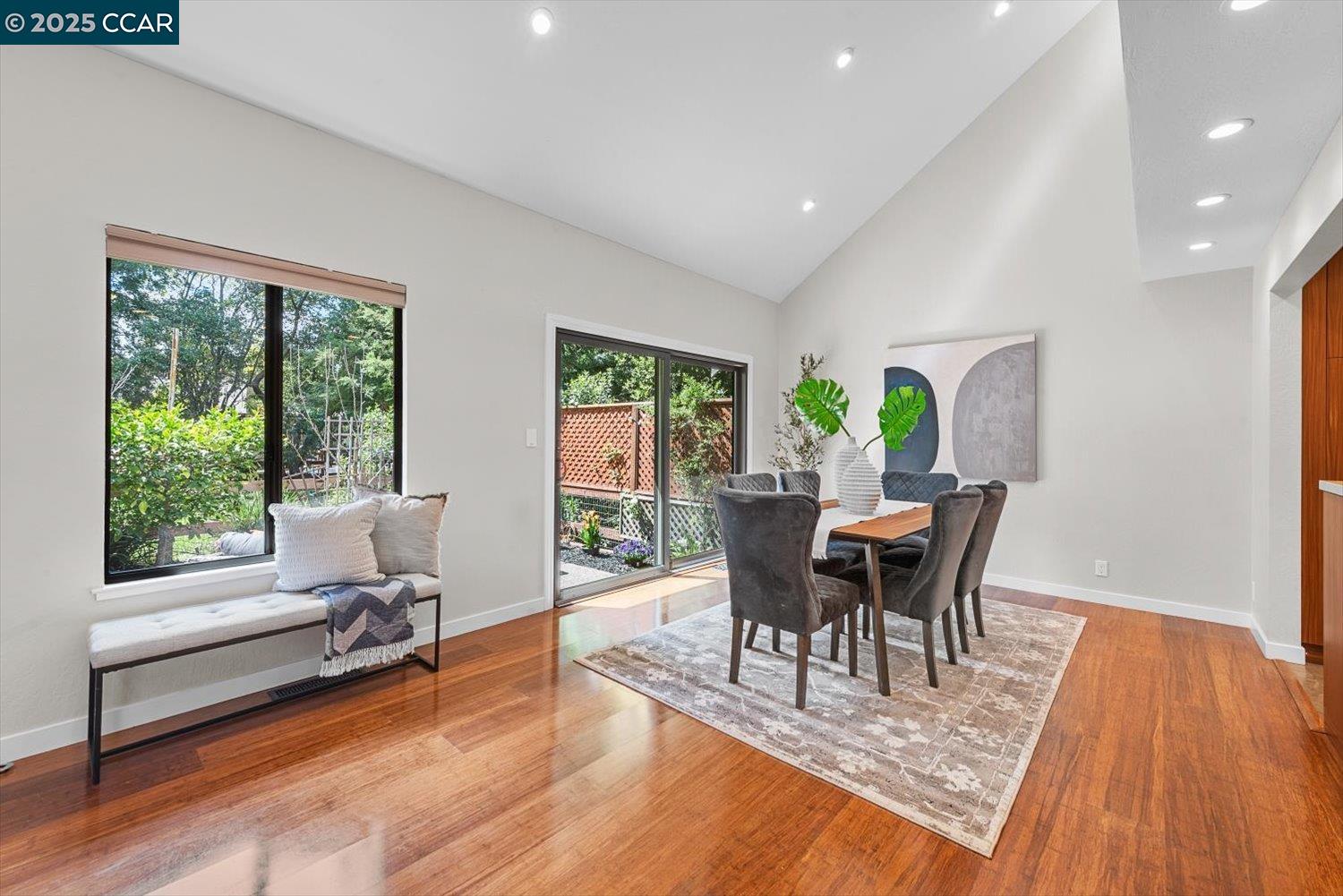 3118 Hambletonian Ln