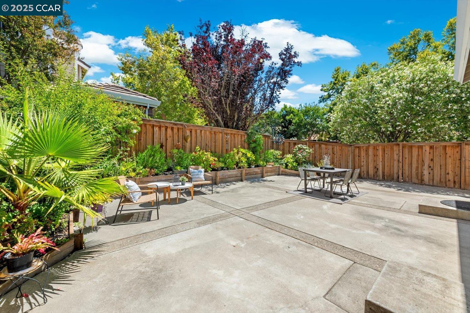 1731 Indian Wells Way