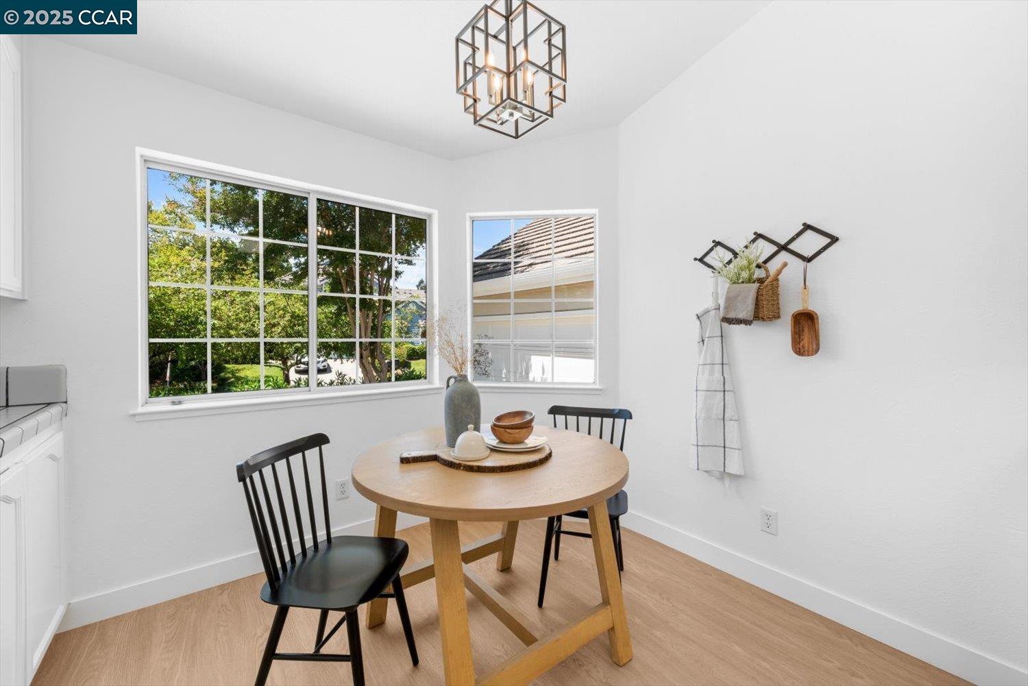 1731 Indian Wells Way