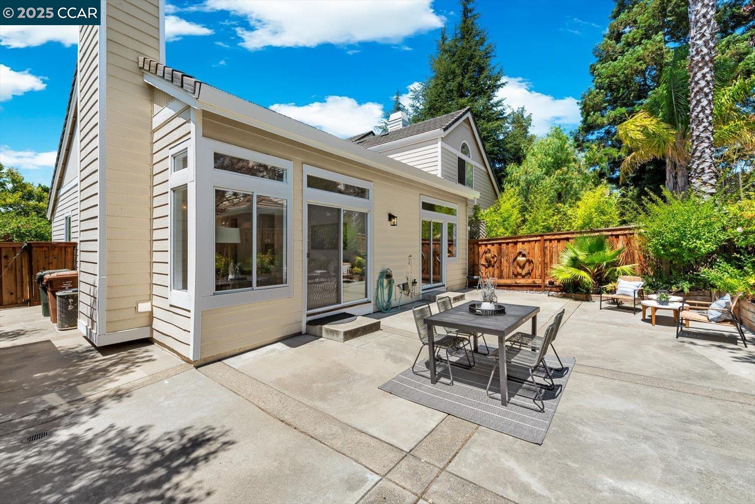 1731 Indian Wells Way