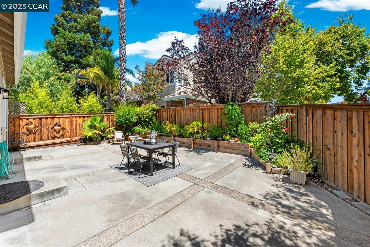 1731 Indian Wells Way