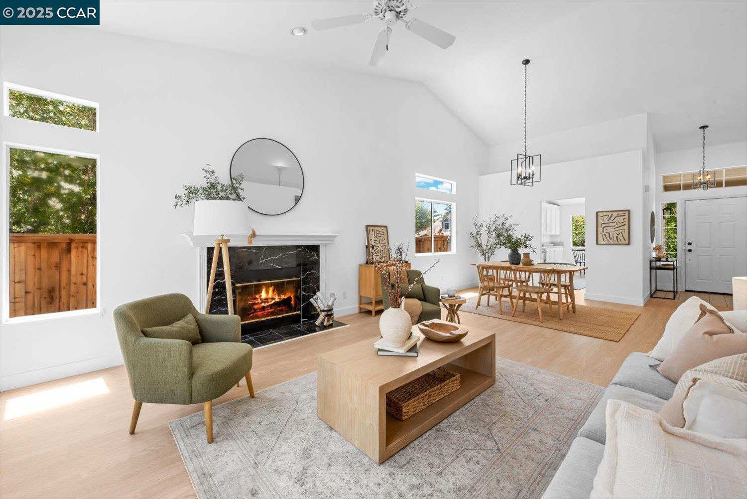 1731 Indian Wells Way