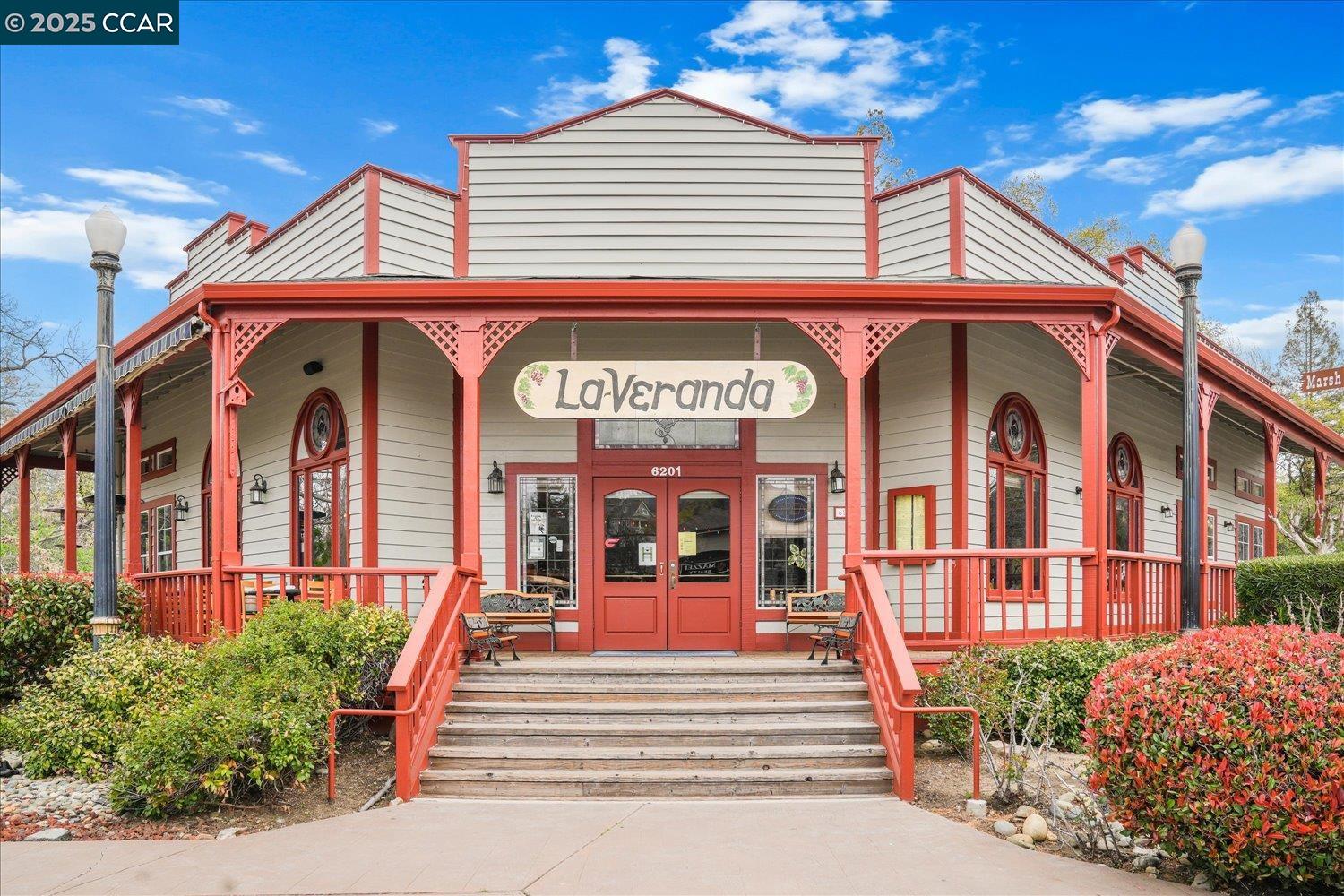 1731 Indian Wells Way