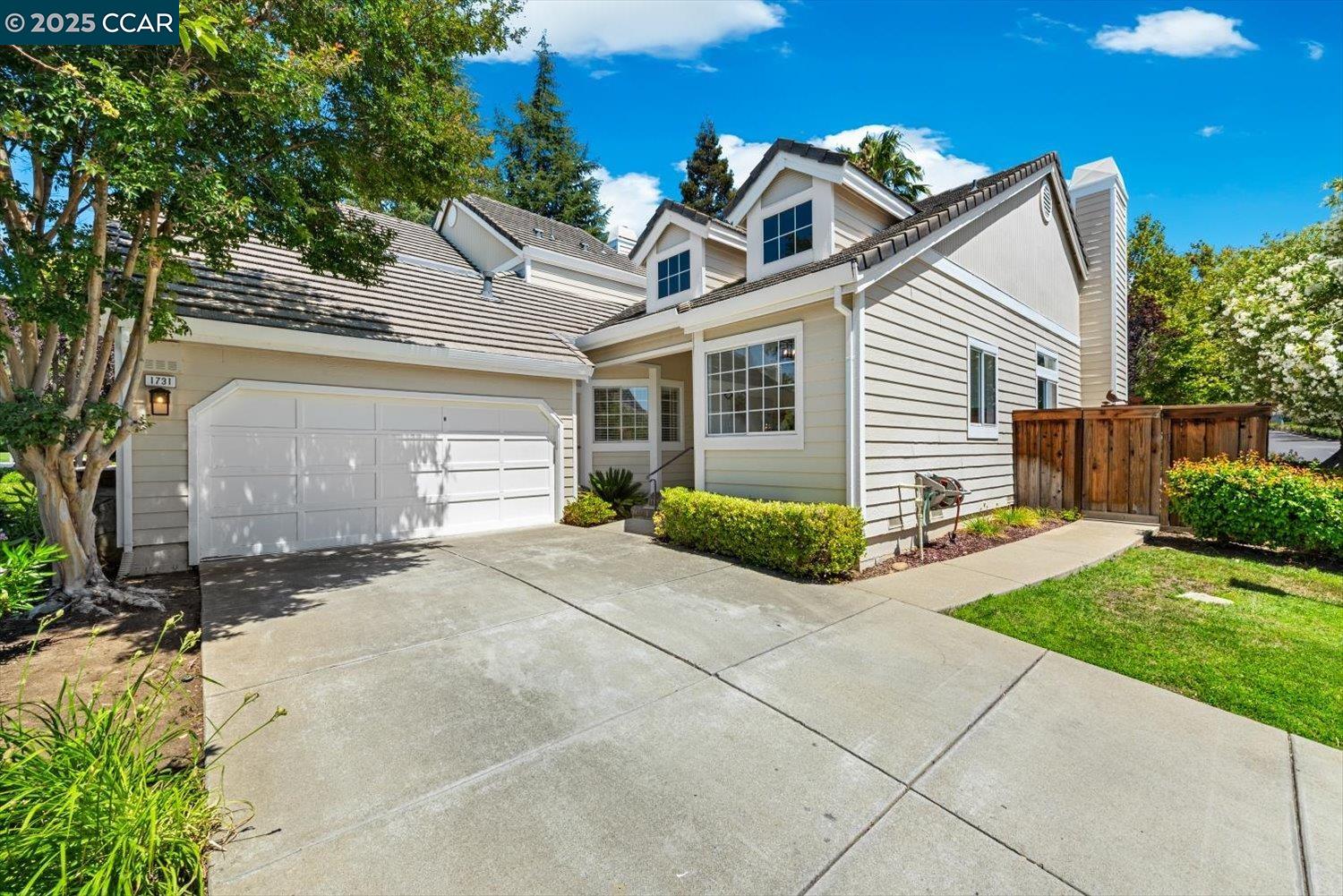 1731 Indian Wells Way