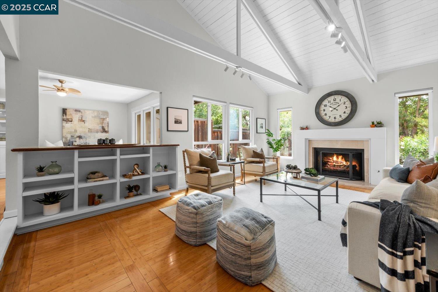 3158 Hambletonian Ln