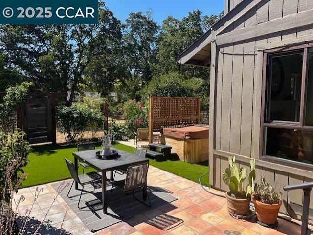 3158 Hambletonian Ln