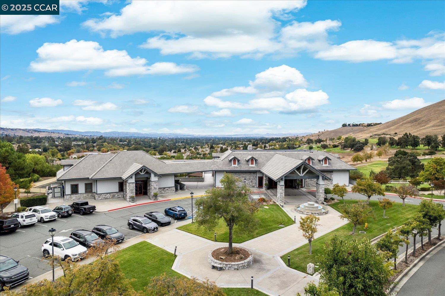 1280 Shell Cir