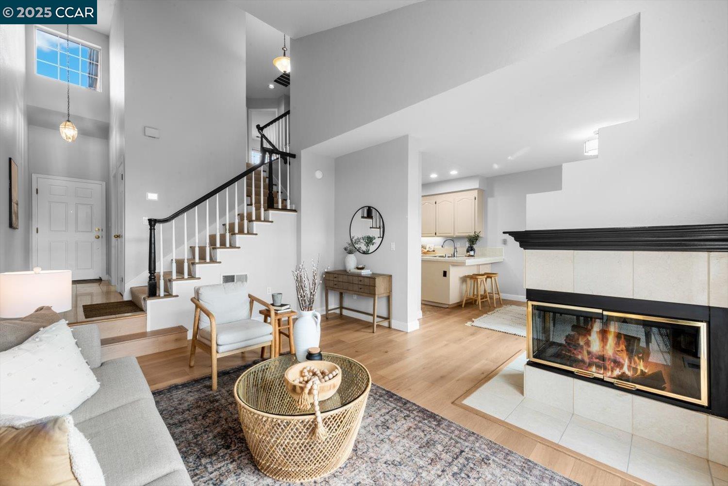 1280 Shell Cir