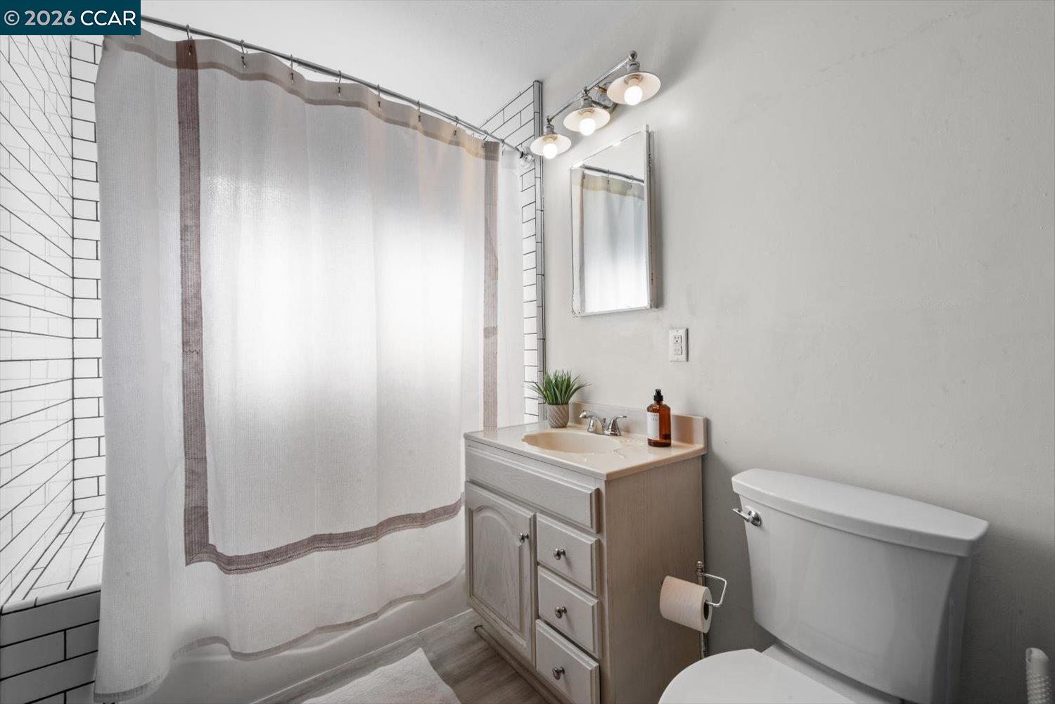 3114 Ameno Rd