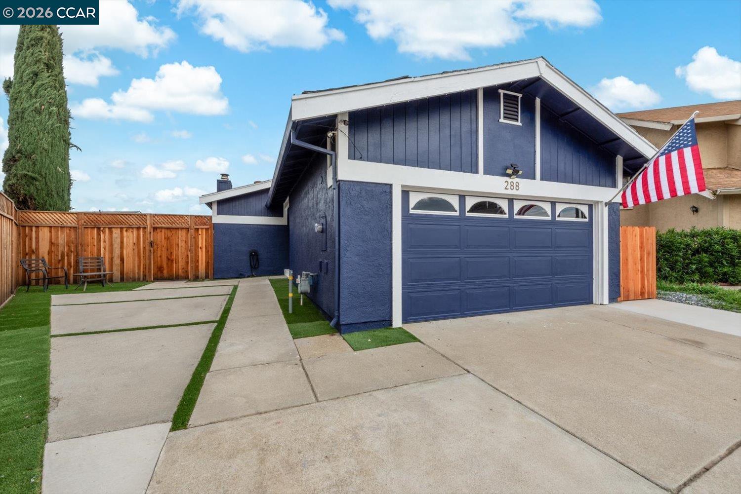 288 Cashew Ln