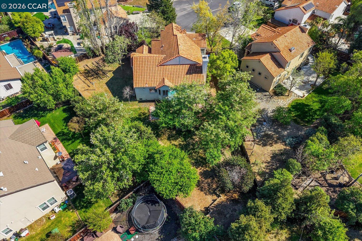 1269 Lagoon Ct