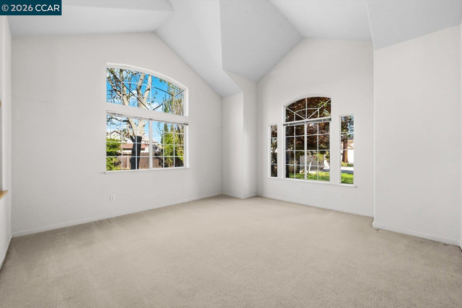 1269 Lagoon Ct