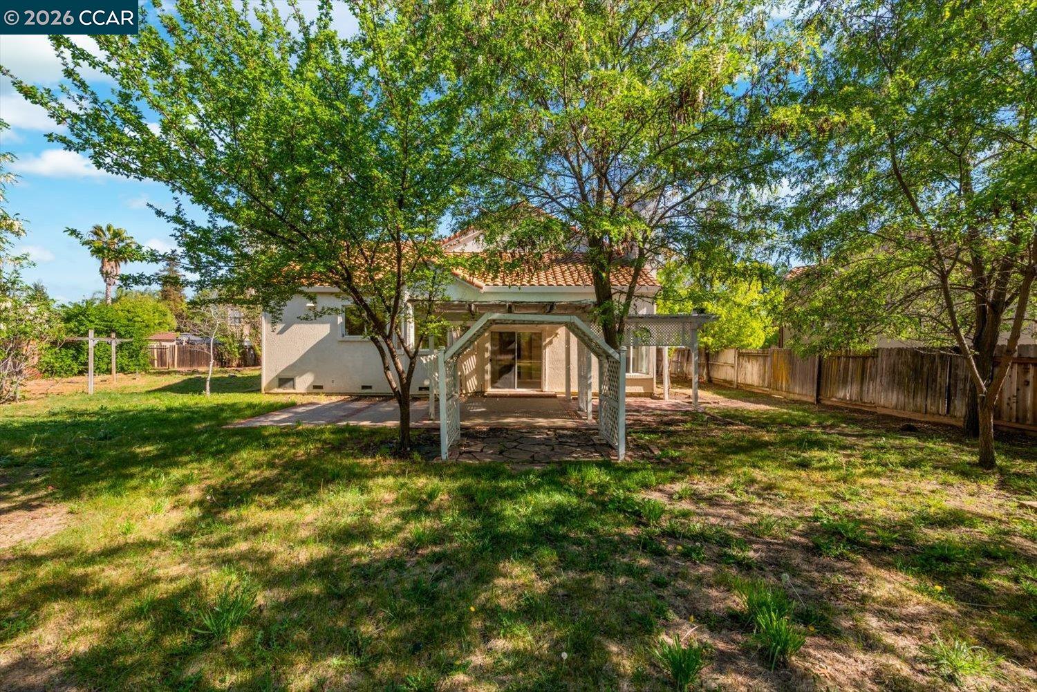 1269 Lagoon Ct