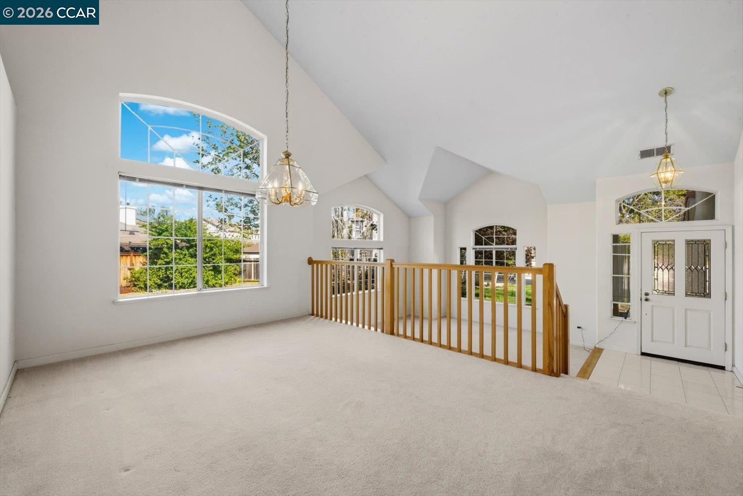 1269 Lagoon Ct