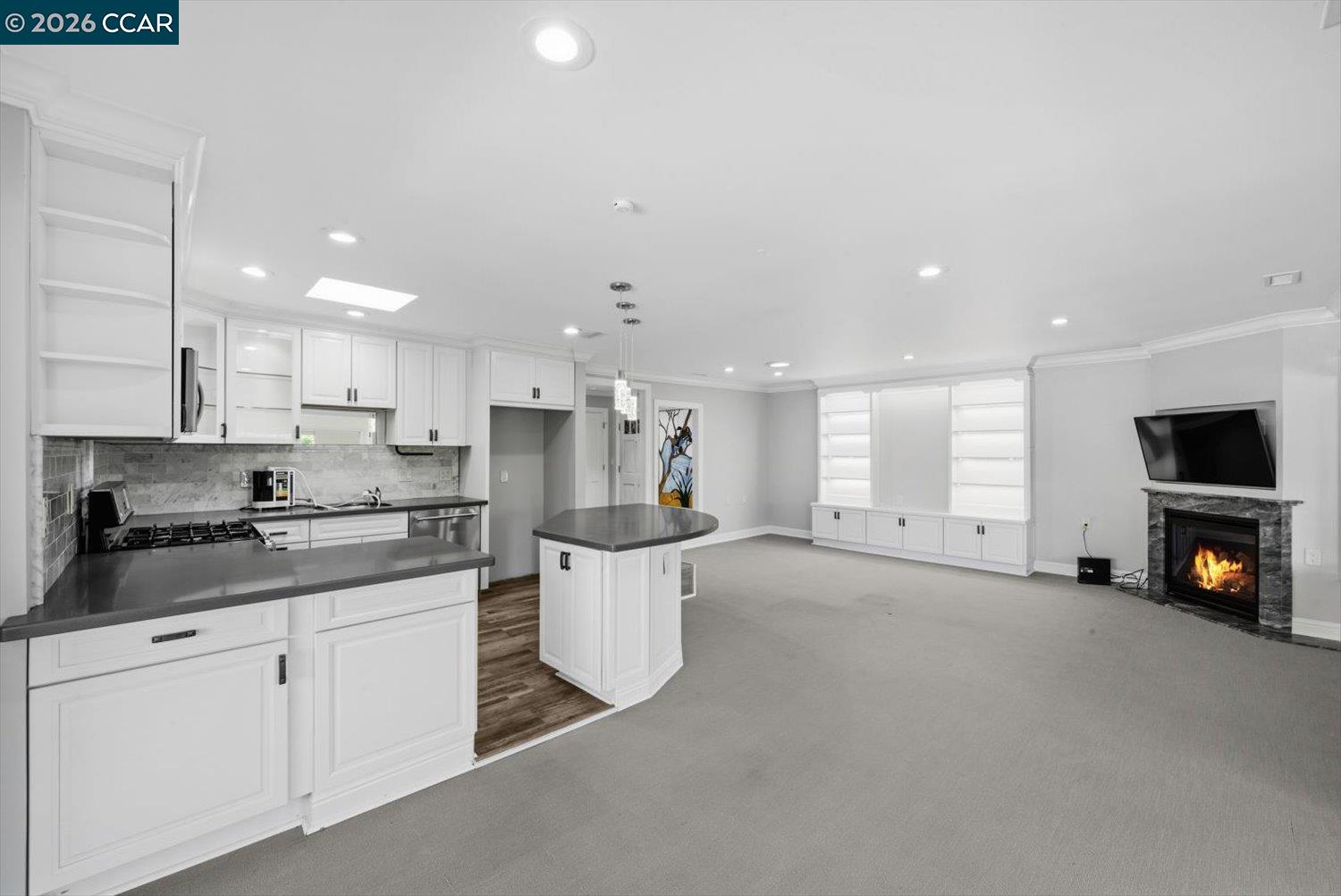 2741 Golden Rain Rd # 7