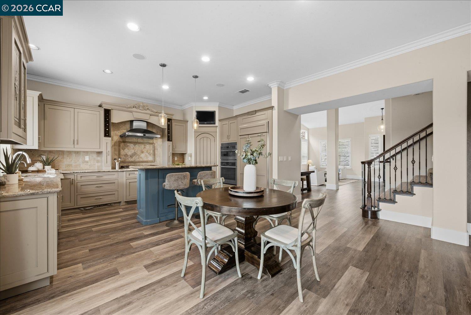 9013 Elk Dr