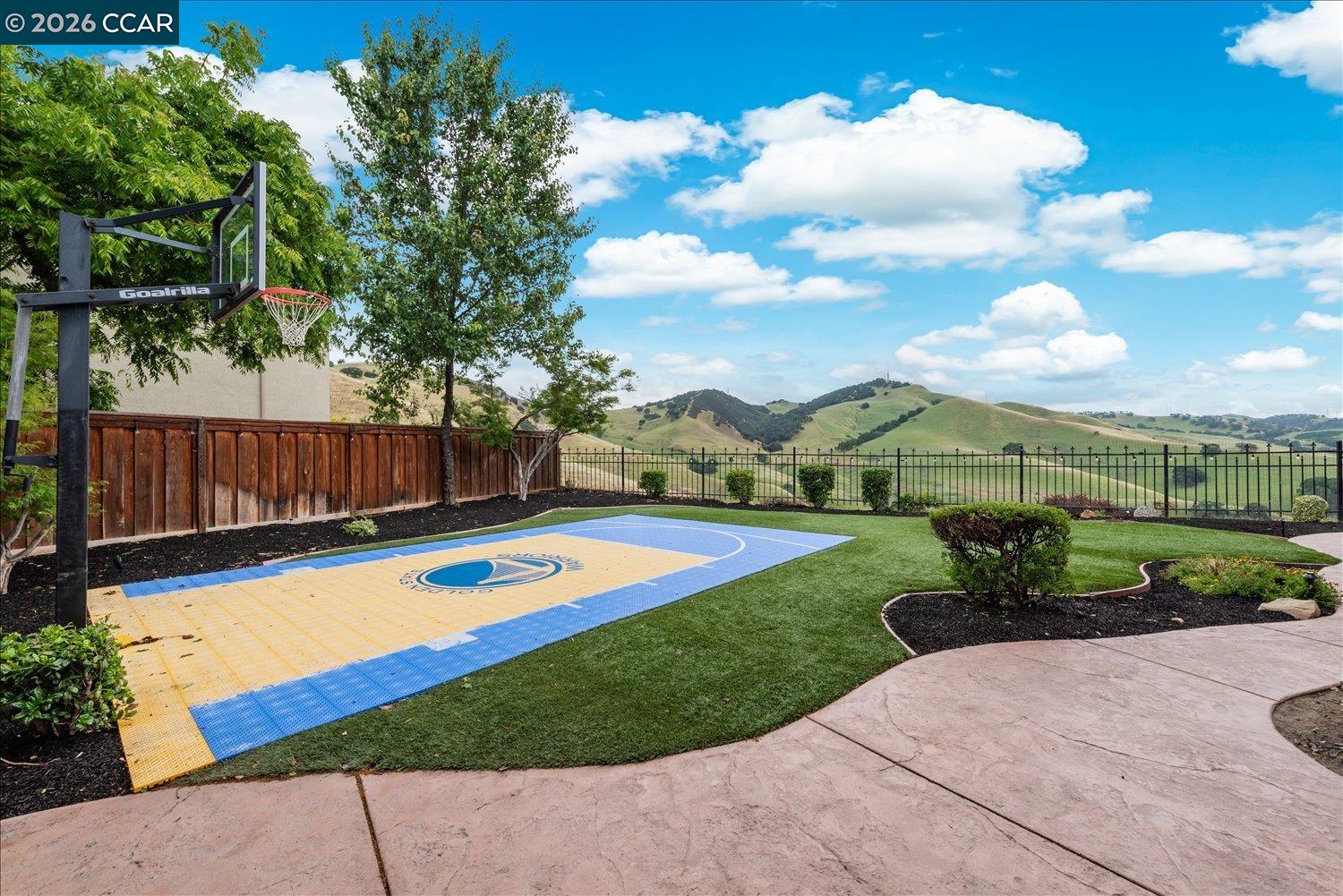 9013 Elk Dr