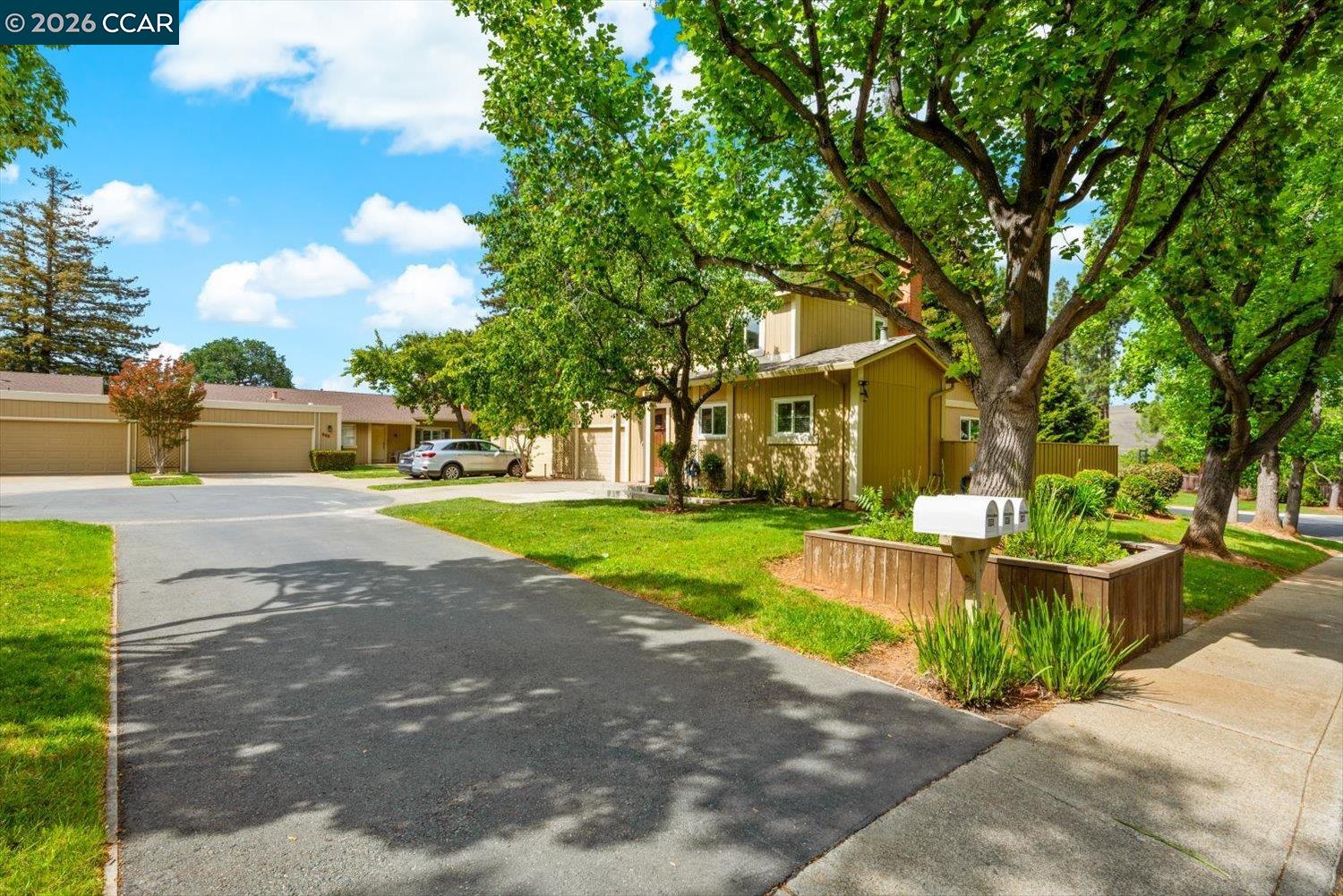 599 Mt Dell Dr
