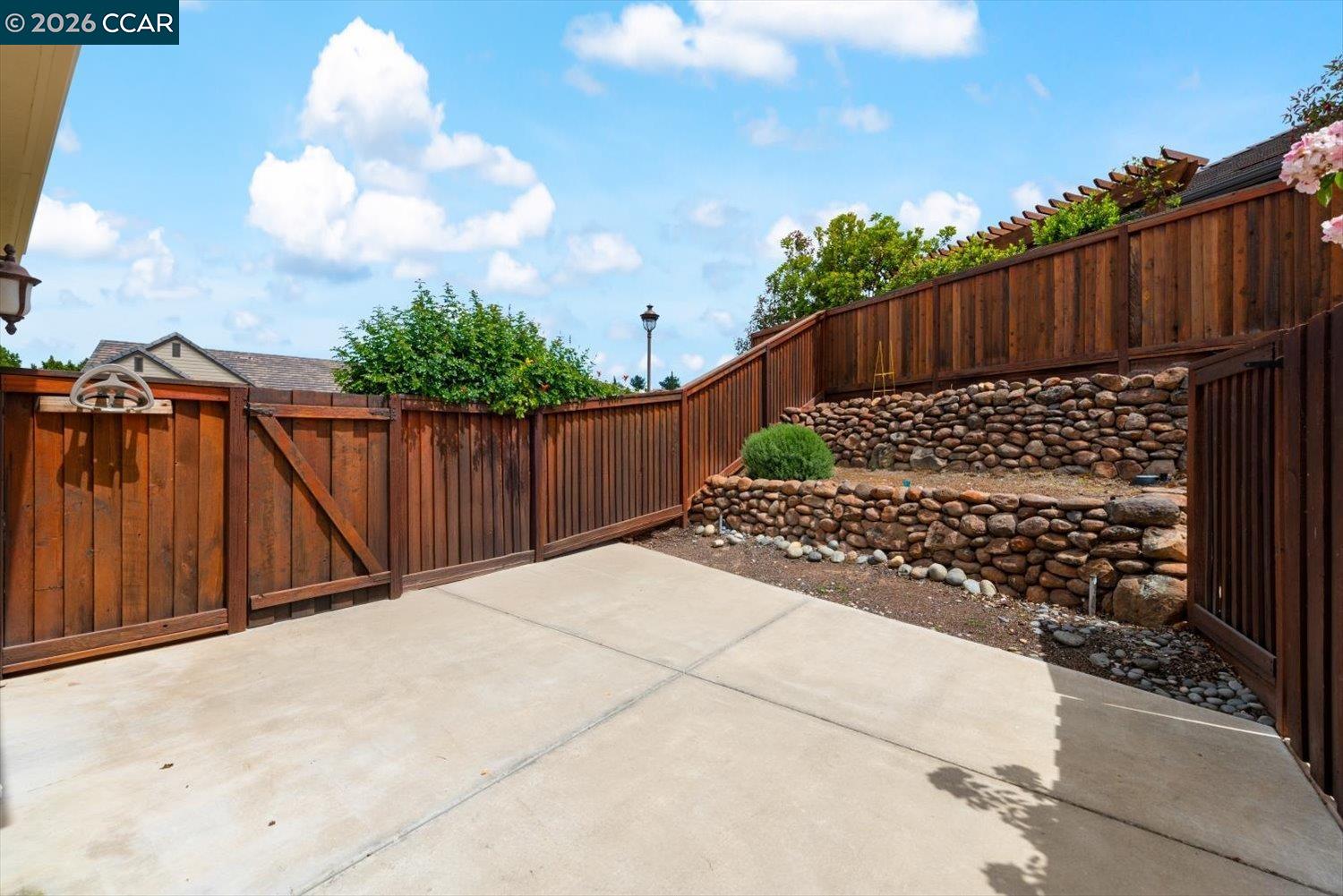 1959 Sacred Mountain Ln