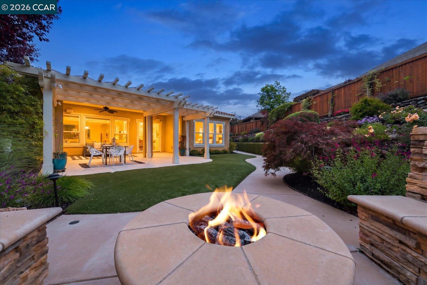 1959 Sacred Mountain Ln