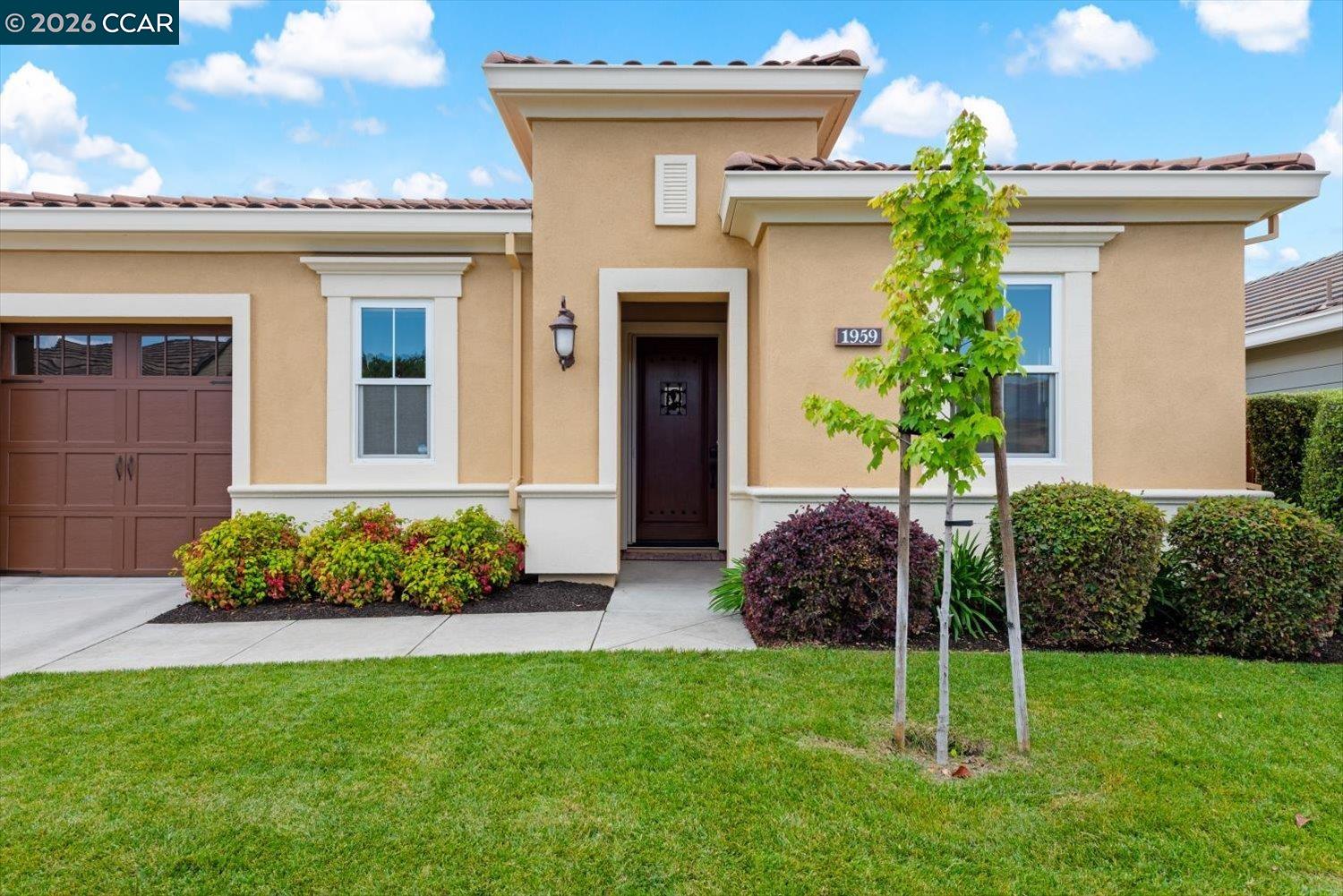 1959 Sacred Mountain Ln
