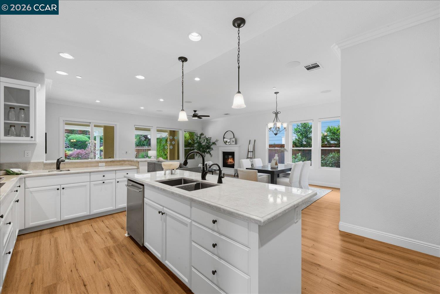 1959 Sacred Mountain Ln