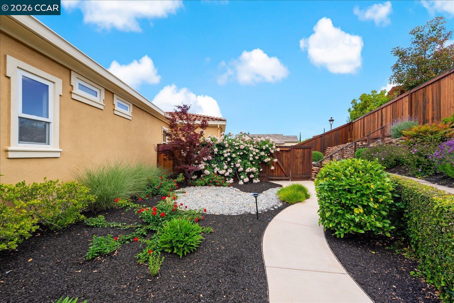 1959 Sacred Mountain Ln