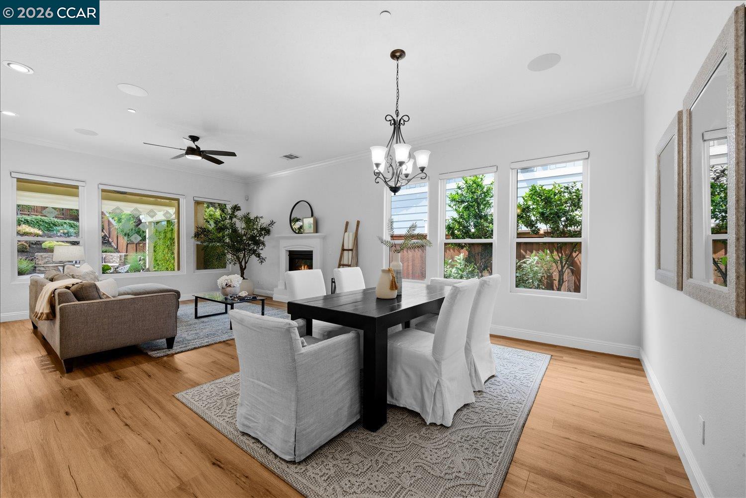 1959 Sacred Mountain Ln