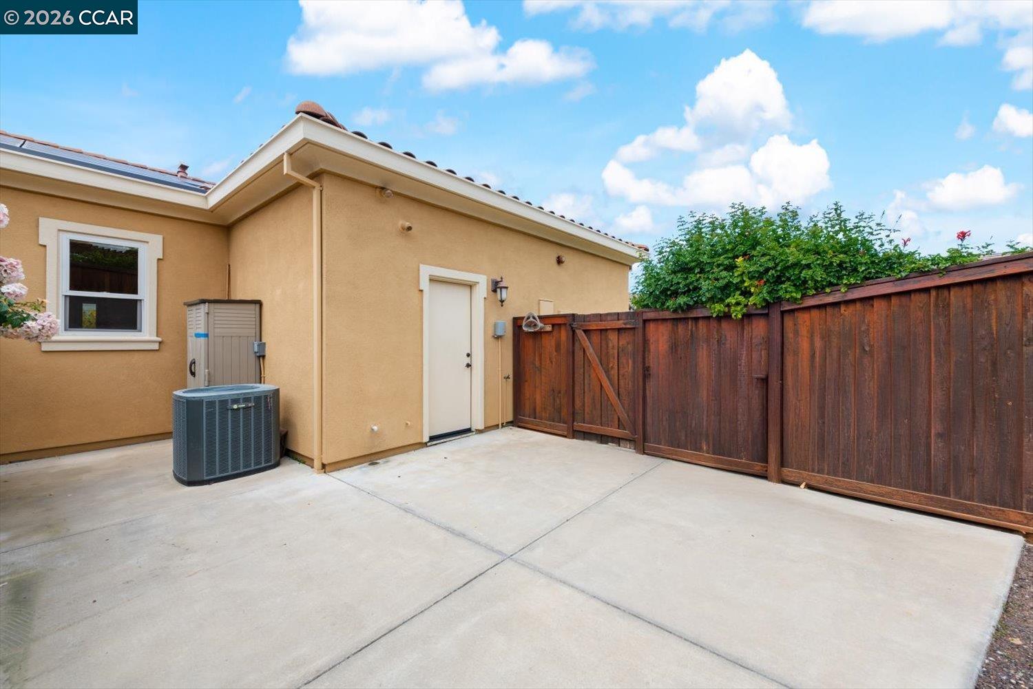 1959 Sacred Mountain Ln