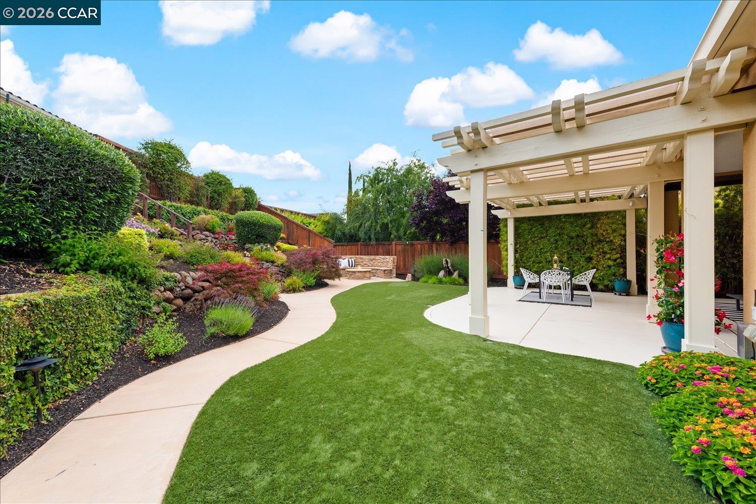 1959 Sacred Mountain Ln